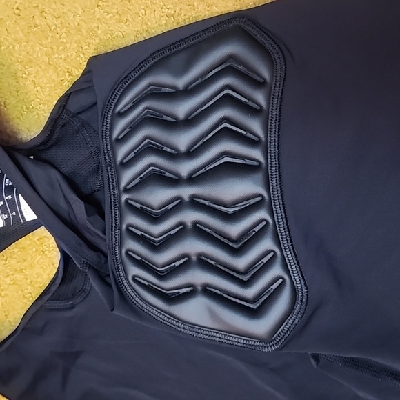 Adidas techfit Women's Size Medium NWT Padded Sides - Softball, Impact Sports - Picture 3 of 15